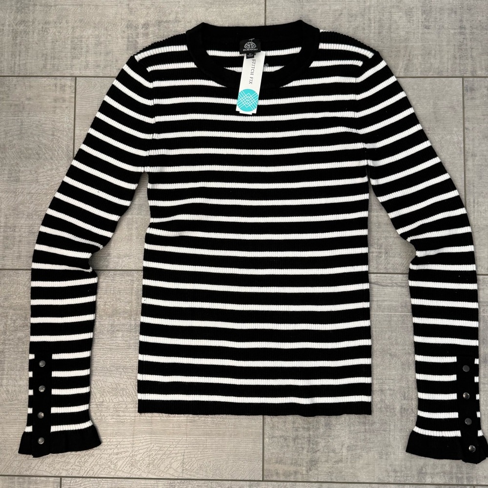 NWT Bobeau Ribbed Button Sleeve Crew Neck Striped Sweater Black / White Medium